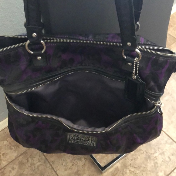 Coach Purse Bundle - Picture 5 of 9